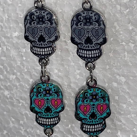 ☠️☠️Sugar skull earrings ☠️☠️ - Picture 4 of 9